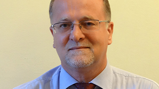 320x180_l.molnar-headshot (1) László Molnár
