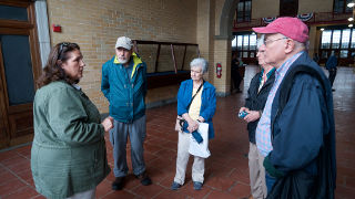 FRT_320 Photo of the Faculty Retirement Group attending an exhibition