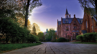 Wzm-dnhM Seton Hall University
