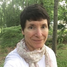 Zsuzsa Nagy 222x222 Zsuzsa A. Nagy, dr. univ., MSW, LCSW